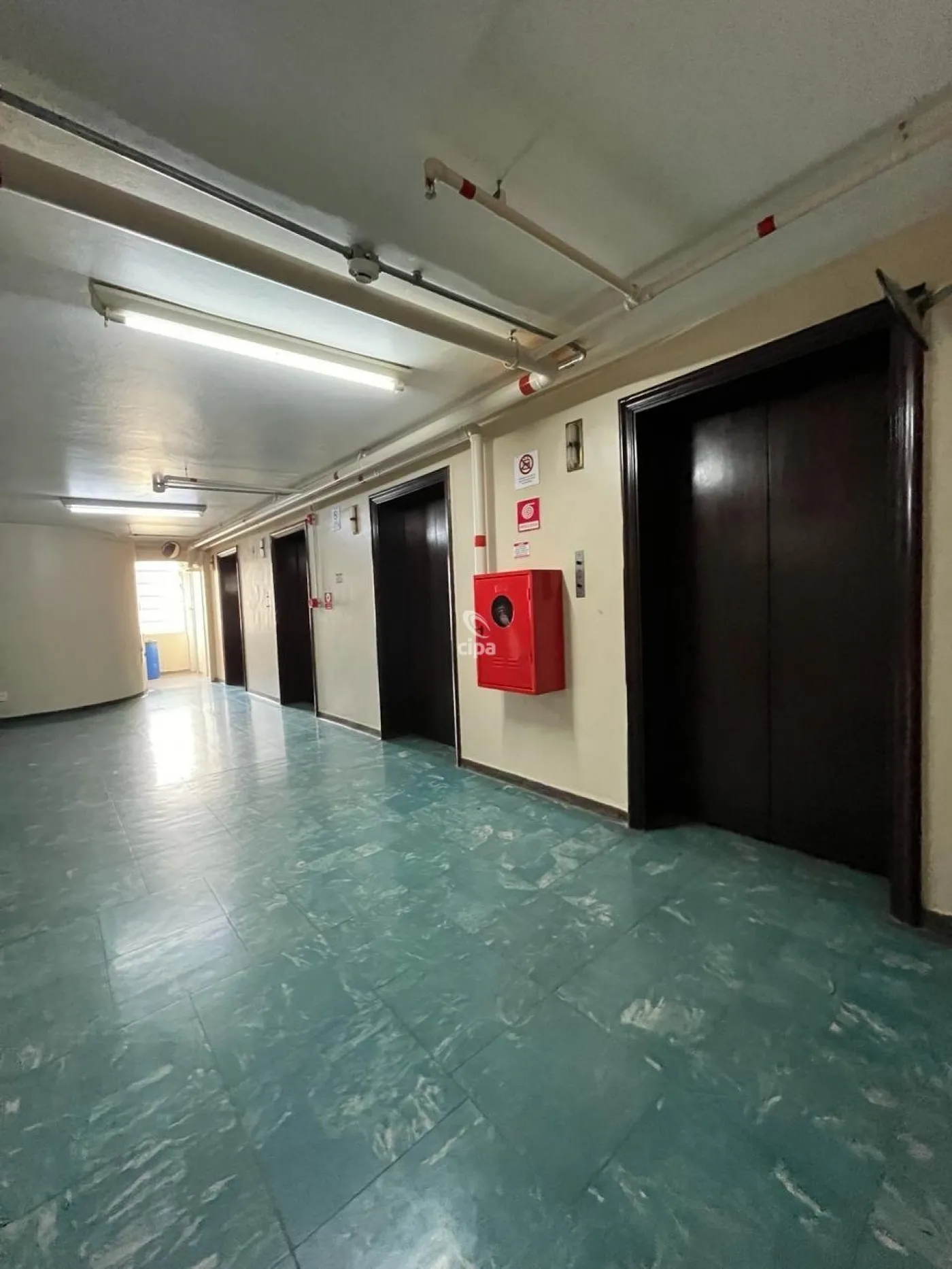 Comprar Comercial / Sala em Rio de Janeiro R$ 130.000,00 - Foto 1