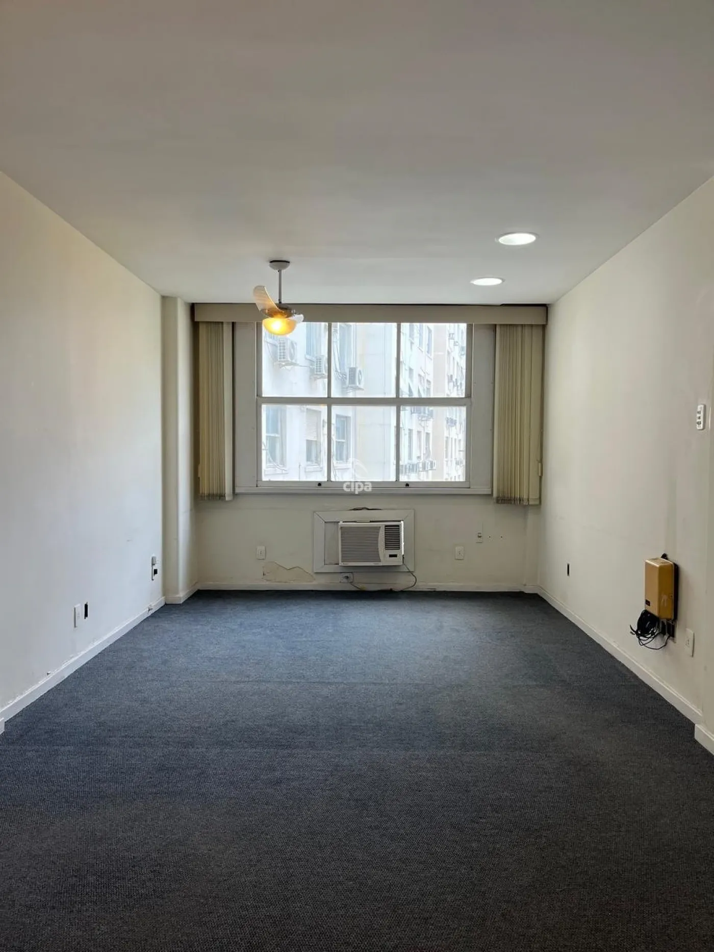 Comprar Comercial / Sala em Rio de Janeiro R$ 120.000,00 - Foto 6