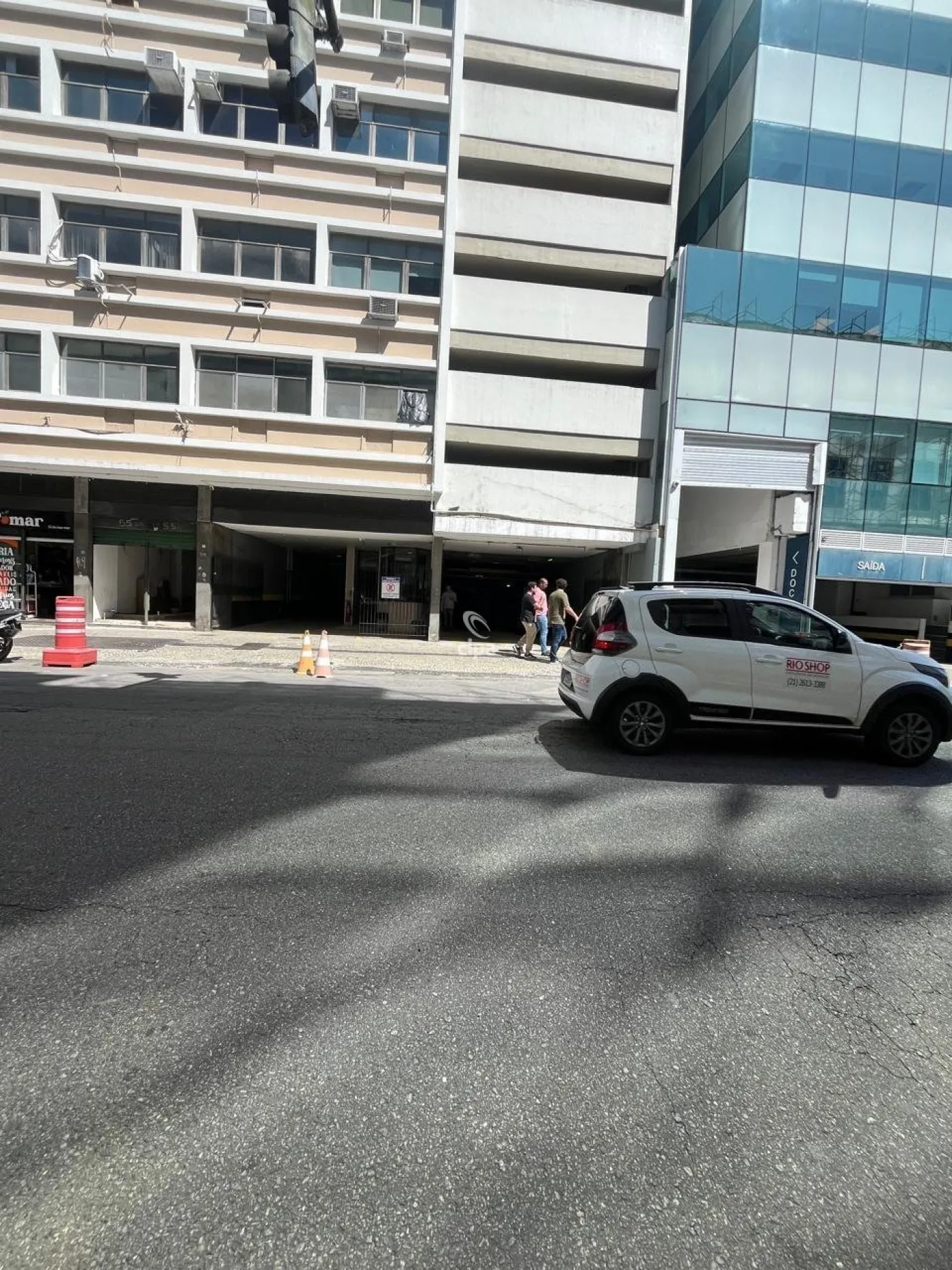 Comprar Comercial / Box em Rio de Janeiro R$ 10.000,00 - Foto 8
