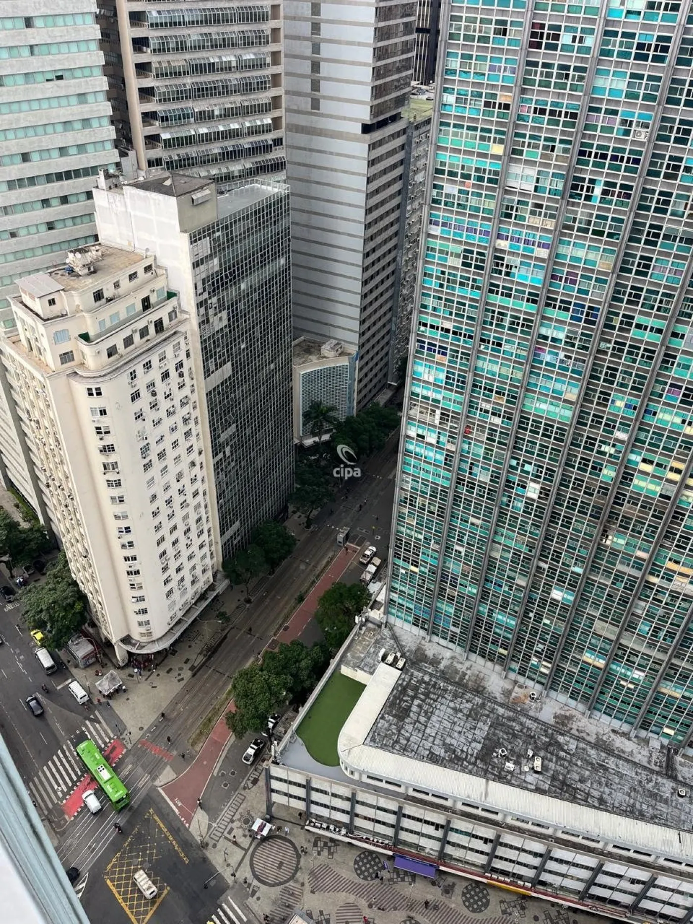 Comprar Comercial / Sala em Rio de Janeiro R$ 750.000,00 - Foto 5