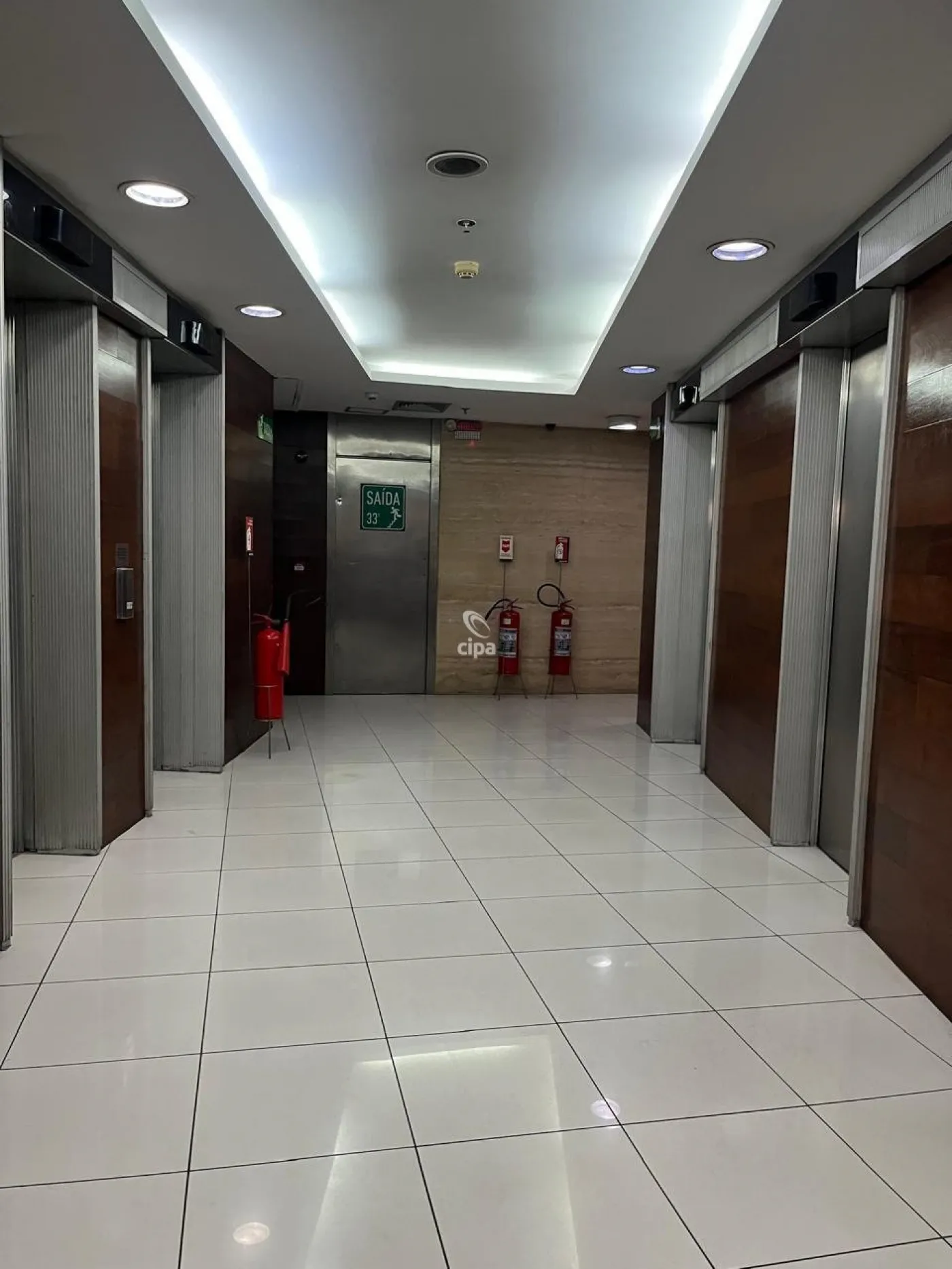 Comprar Comercial / Sala em Rio de Janeiro R$ 750.000,00 - Foto 14