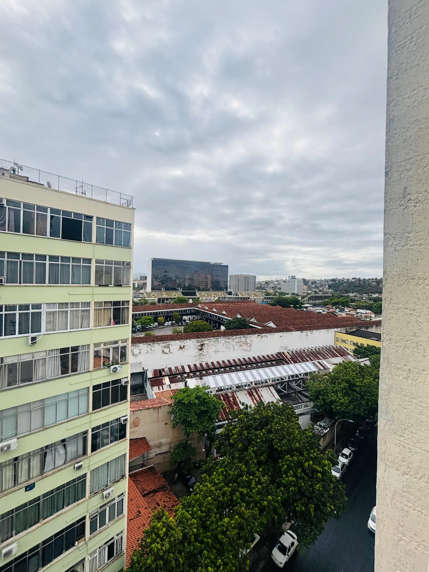 Alugar Apartamento / Padrão em Rio de Janeiro R$ 1.000,00 - Foto 9