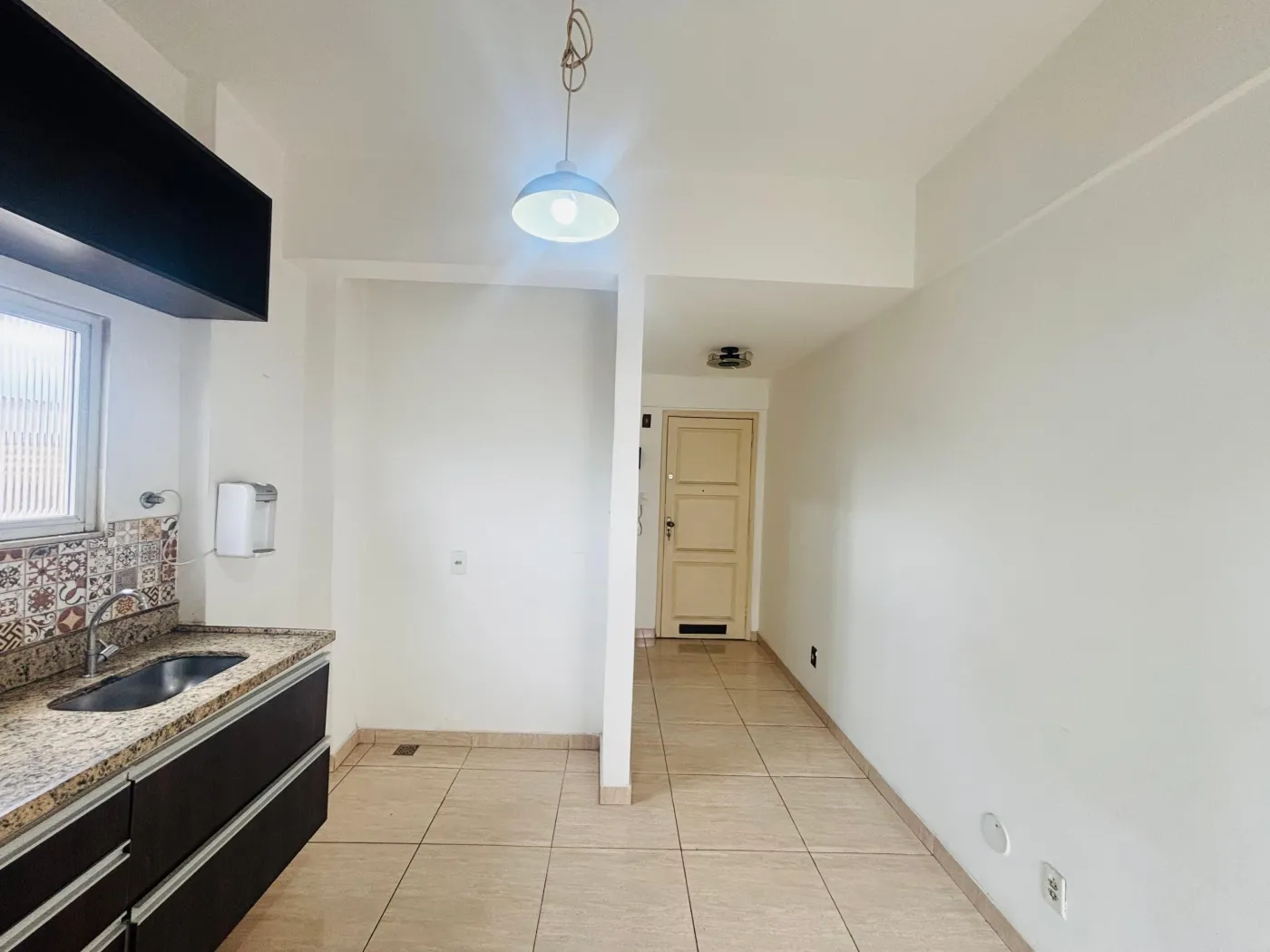 Alugar Apartamento / Padrão em Rio de Janeiro R$ 1.000,00 - Foto 10