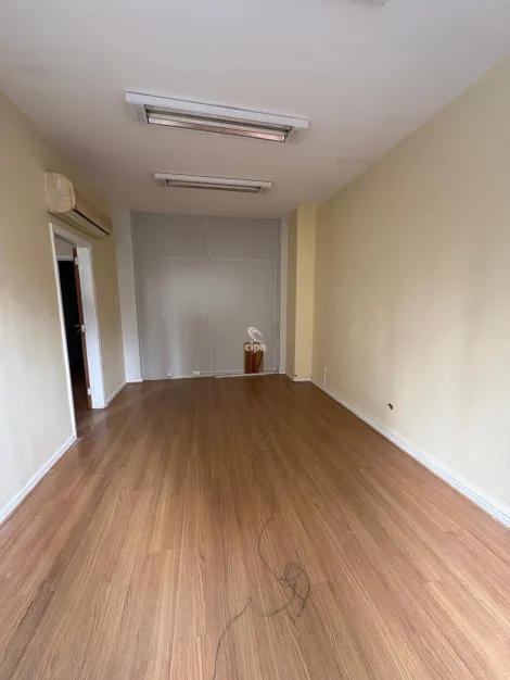 imagem 3 - Comercial - Sala imagem 3 - Comercial - Sala